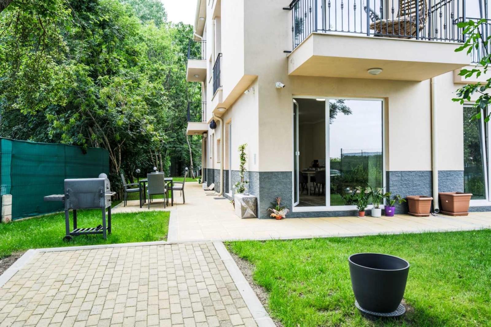 Garden Apartment Fichoza 1 - 80 M From The See Varna Luaran gambar